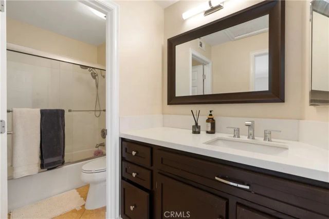 18 Laurel, Aliso Viejo, CA 92656