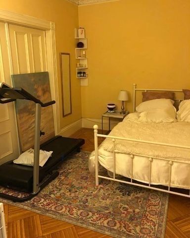 589 East Broadway 2, Boston, MA 02127