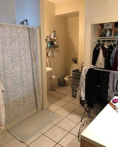 589 East Broadway 2, Boston, MA 02127