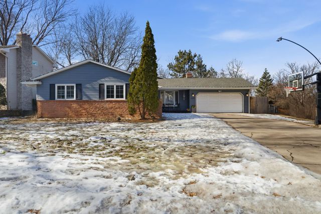 3321 Churchill Street, Shoreview, MN 55126