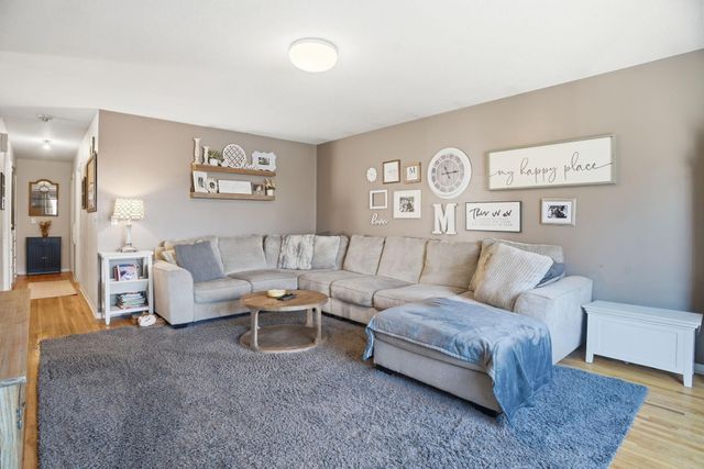 3321 Churchill Street, Shoreview, MN 55126