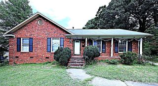 2209 Laura Drive, Charlotte, NC 28212