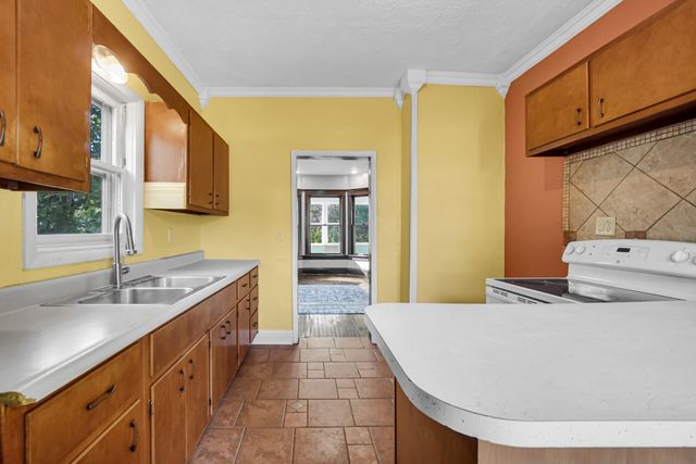 604 Weller Avenue, La Porte, IN 46350