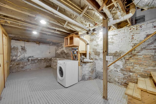 604 Weller Avenue, La Porte, IN 46350