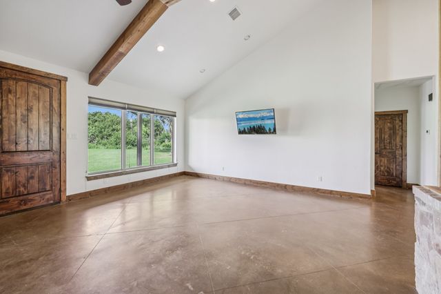 8137 Dollar Lane, Fort Worth, TX 76126