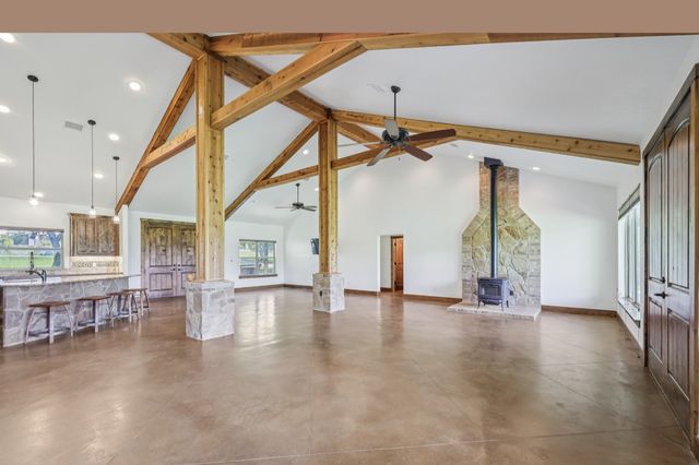 8137 Dollar Lane, Fort Worth, TX 76126