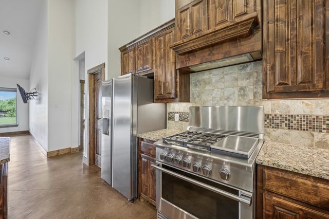 8137 Dollar Lane, Fort Worth, TX 76126