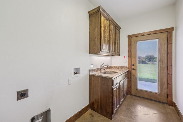 8137 Dollar Lane, Fort Worth, TX 76126