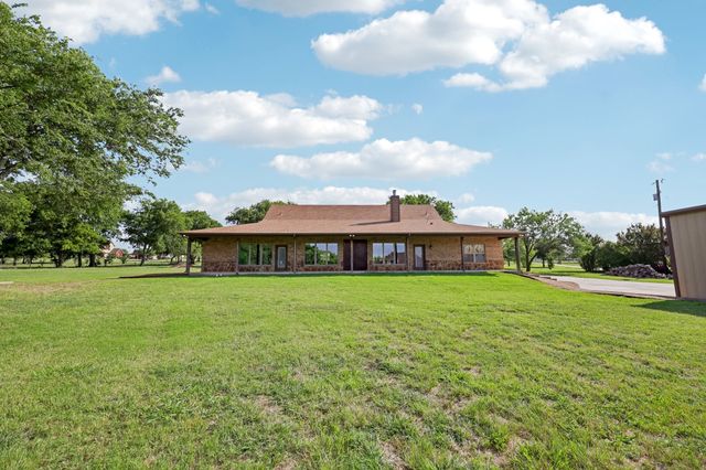 8137 Dollar Lane, Fort Worth, TX 76126