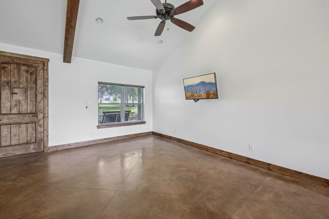 8137 Dollar Lane, Fort Worth, TX 76126