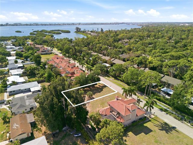 1740 ASSISI DRIVE, Sarasota, FL 34231