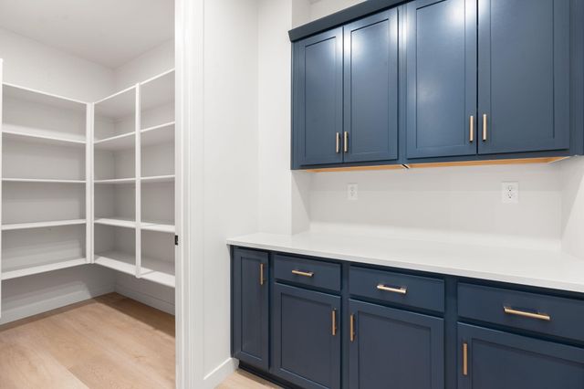 2523 Box Lake Drive NE, Rio Rancho, NM 87144