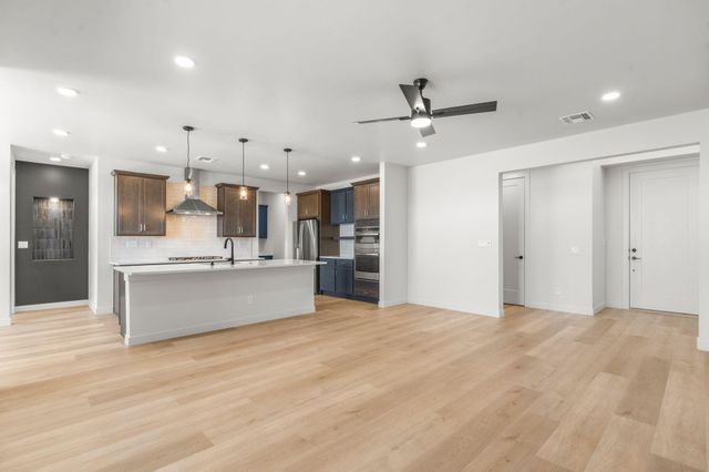 2523 Box Lake Drive NE, Rio Rancho, NM 87144