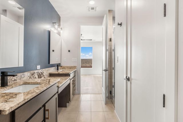 2523 Box Lake Drive NE, Rio Rancho, NM 87144