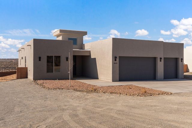 2523 Box Lake Drive NE, Rio Rancho, NM 87144