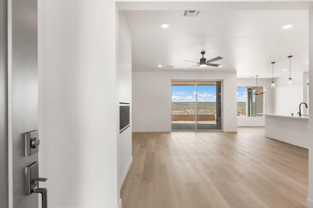 2523 Box Lake Drive NE, Rio Rancho, NM 87144