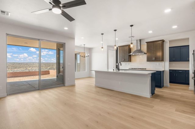 2523 Box Lake Drive NE, Rio Rancho, NM 87144