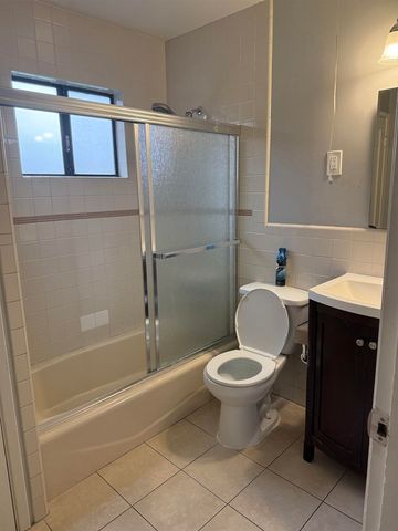 2144 2144 Alvarado St, San Leandro, CA 94577