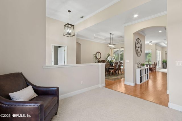 12610 ANGEL LAKE Drive W, Jacksonville, FL 32218