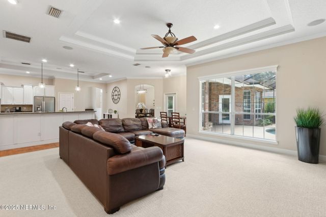 12610 ANGEL LAKE Drive W, Jacksonville, FL 32218