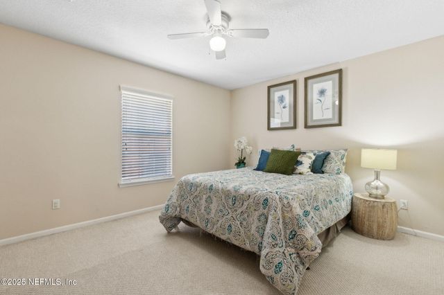 12610 ANGEL LAKE Drive W, Jacksonville, FL 32218