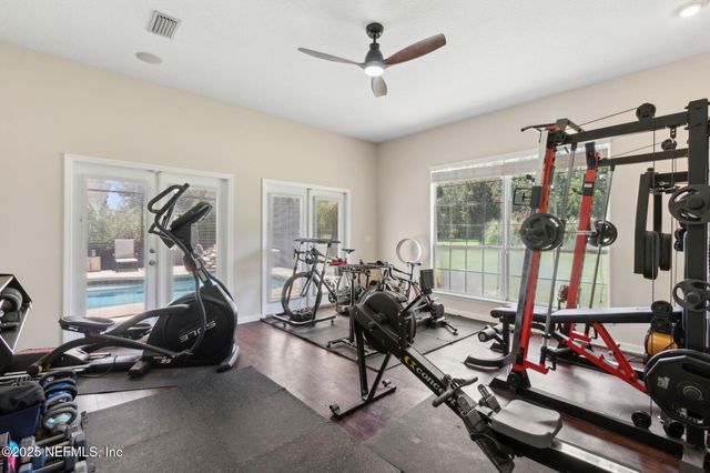 12610 ANGEL LAKE Drive W, Jacksonville, FL 32218