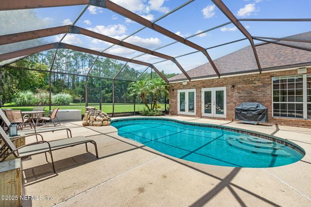 12610 ANGEL LAKE Drive W, Jacksonville, FL 32218