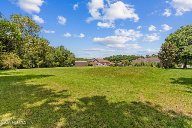 12610 ANGEL LAKE Drive W, Jacksonville, FL 32218