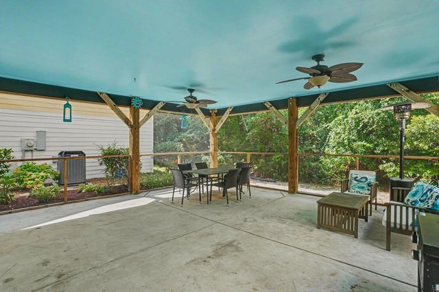 65 Weatherboard Ct., Pawleys Island, SC 29585