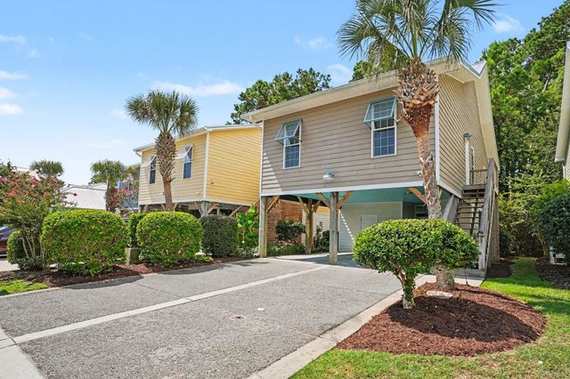 65 Weatherboard Ct., Pawleys Island, SC 29585
