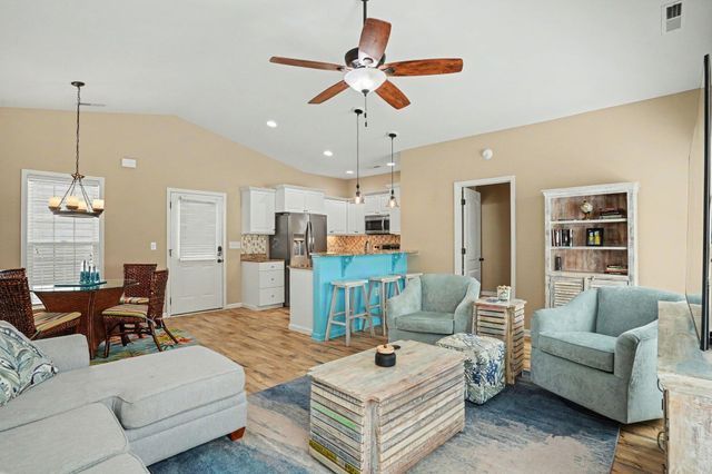 65 Weatherboard Ct., Pawleys Island, SC 29585