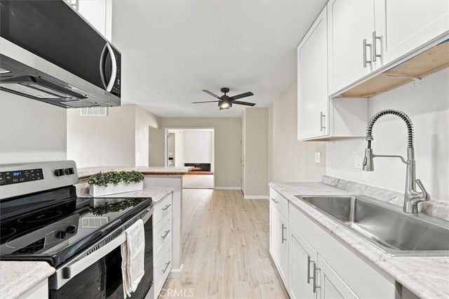 576 N Bellflower 341, Long Beach, CA 90814