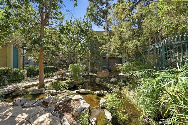 576 N Bellflower 341, Long Beach, CA 90814