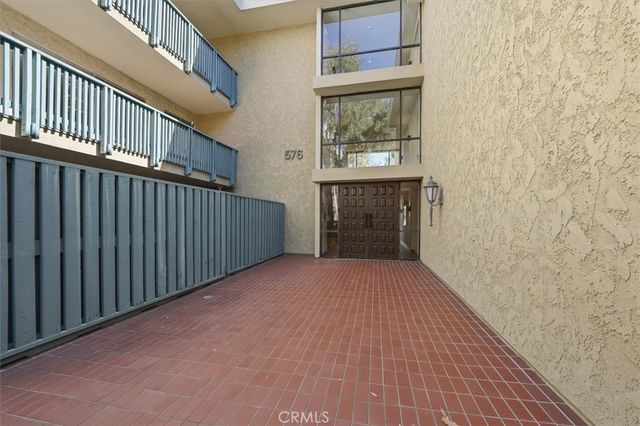 576 N Bellflower 341, Long Beach, CA 90814