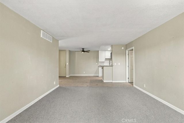 576 N Bellflower 341, Long Beach, CA 90814