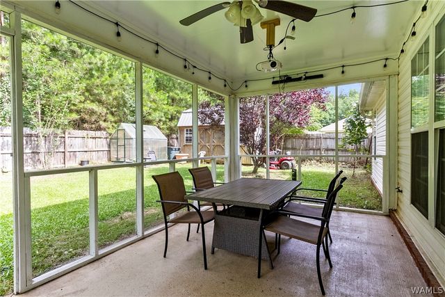 4508 1st Ave E, Northport, AL 35473