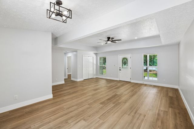 1682 Ridgeview Run, Lynchburg, TN 37352