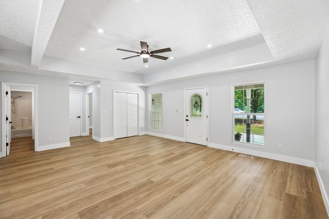 1682 Ridgeview Run, Lynchburg, TN 37352