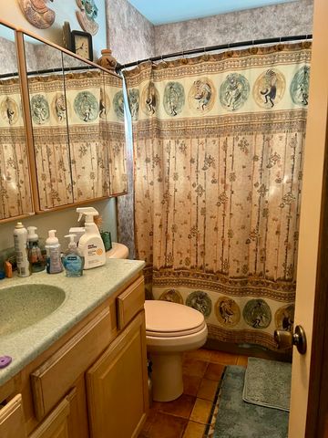 2334 S 10th Avenue, North Riverside, IL 60546