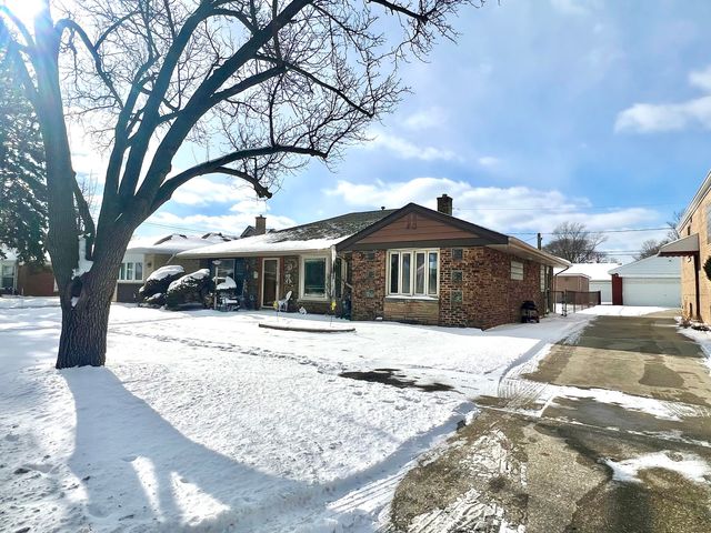 2334 S 10th Avenue, North Riverside, IL 60546
