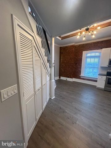 13 N 4TH AVE #17, Royersford, PA 19468