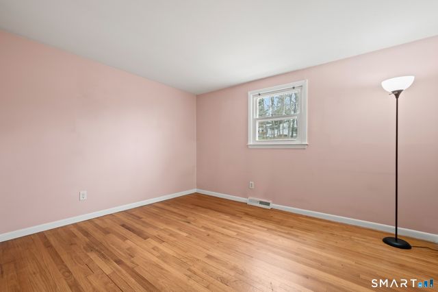 180 Dogwood Lane, South Windsor, CT 06074