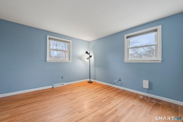 180 Dogwood Lane, South Windsor, CT 06074