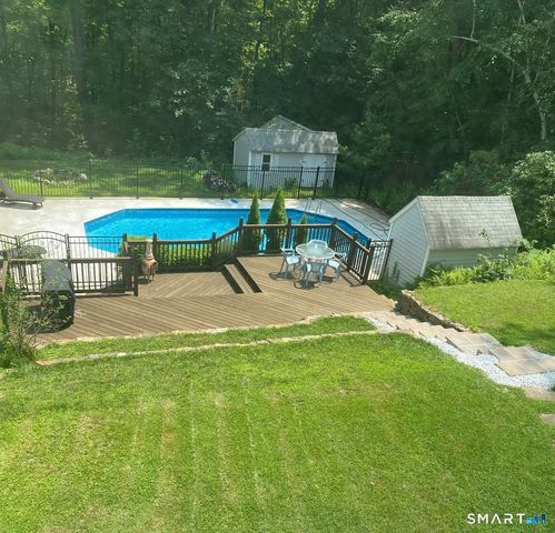 180 Dogwood Lane, South Windsor, CT 06074