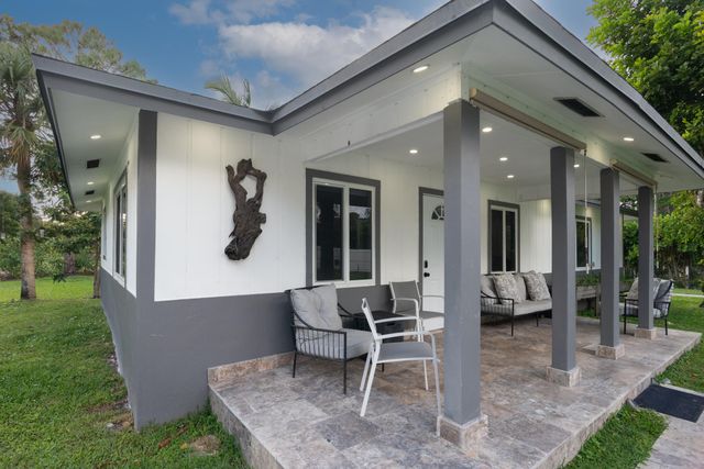 13487 Barwick Road B, Delray Beach, FL 33445