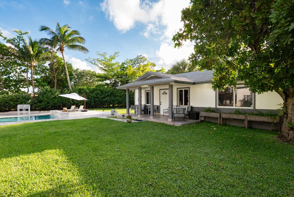 13487 Barwick Road B, Delray Beach, FL 33445