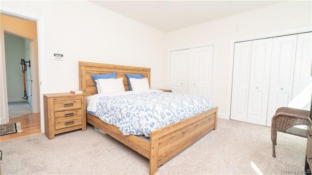 9 Jake Henry Drive, Marlboro, NY 12542