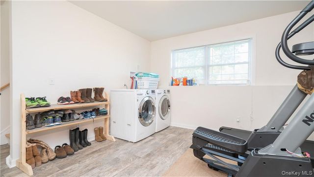 9 Jake Henry Drive, Marlboro, NY 12542