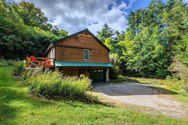 90 Lawrence Lane, Sunderland, VT 05250