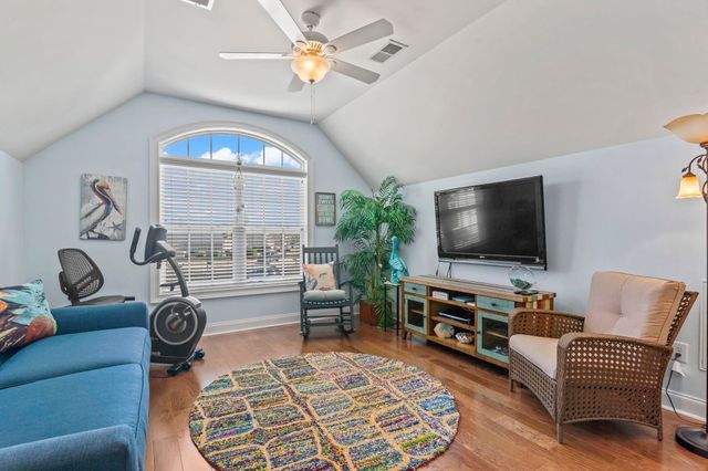 8837 Sparkle Ct., Myrtle Beach, SC 29579